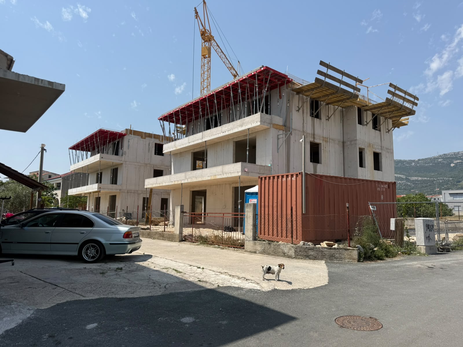 KAŠTEL STARI*** Dvosobni stan na drugom katu
