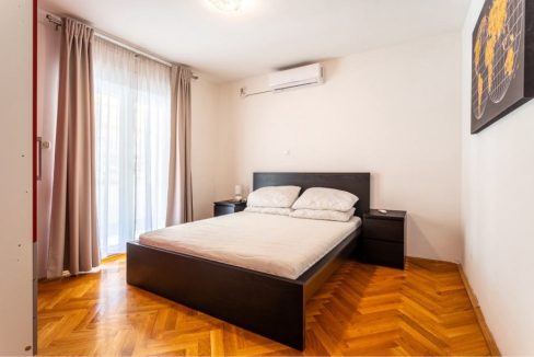 trogir-misevac-30-metara-mora-slika-286103355